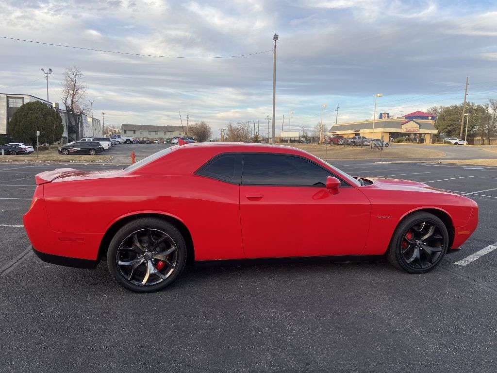 Dodge Challenger R/T Plus 2022