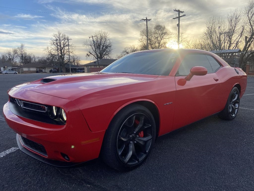 Dodge Challenger R/T Plus 2022