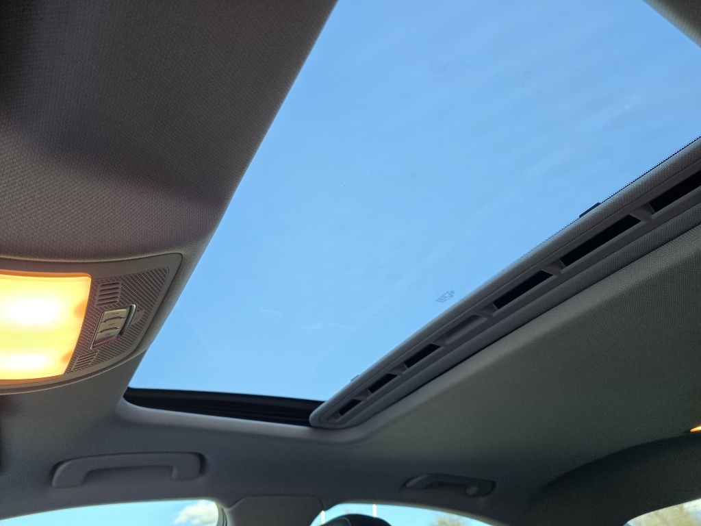 Audi A4 2.0T Premium Plus quattro Sedan AWD 8A 2016