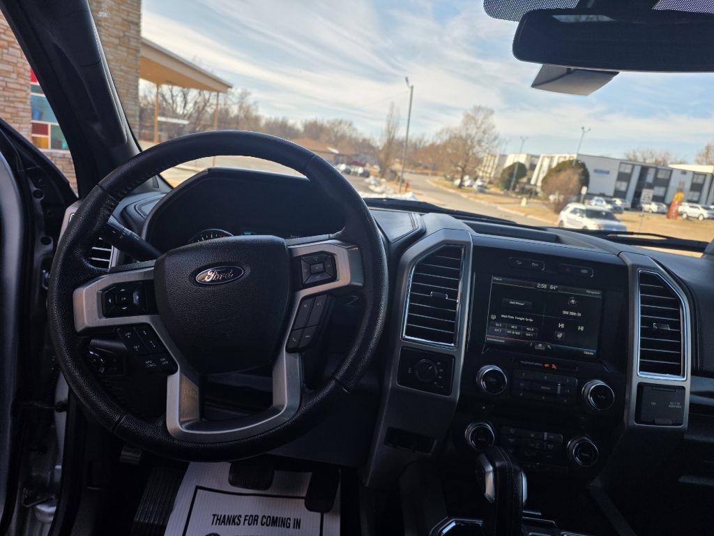 Ford F-150 XL SuperCrew 5.5-ft. Bed 4WD 2015