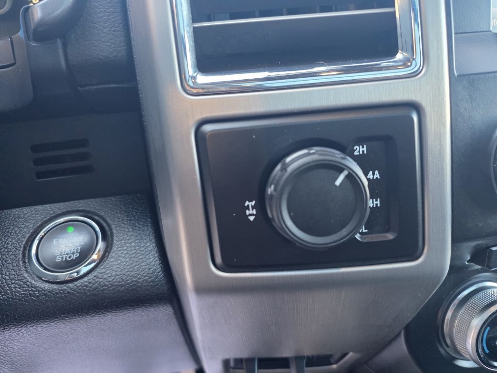 Ford F-150 XL SuperCrew 5.5-ft. Bed 4WD 2015