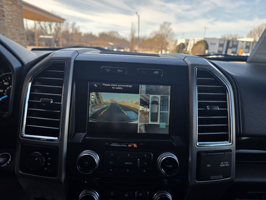 Ford F-150 XL SuperCrew 5.5-ft. Bed 4WD 2015