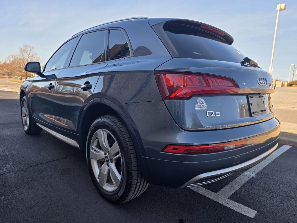 2018 Audi Q5 2.0T Premium quattro