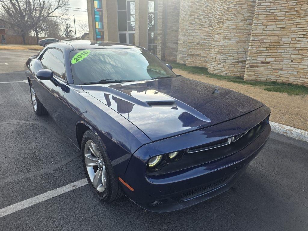 2016 Dodge Challenger SXT