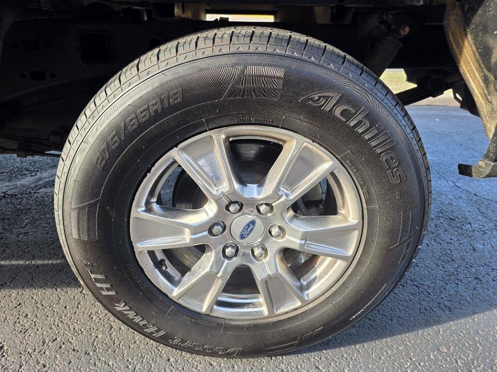 Ford F-150 XL SuperCrew 5.5-ft. Bed 4WD 2015