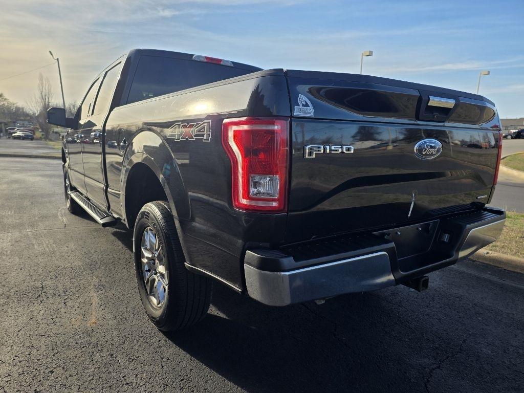 Ford F-150 XL SuperCrew 5.5-ft. Bed 4WD 2015