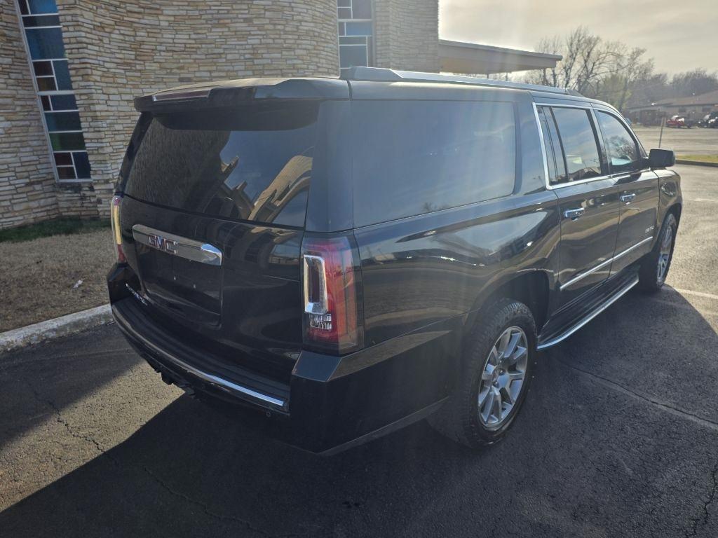 GMC Yukon Denali XL 4WD 2015