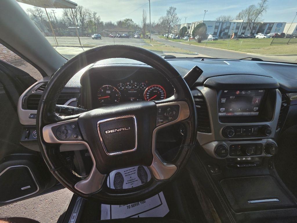 GMC Yukon Denali XL 4WD 2015