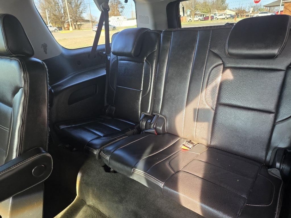 GMC Yukon Denali XL 4WD 2015