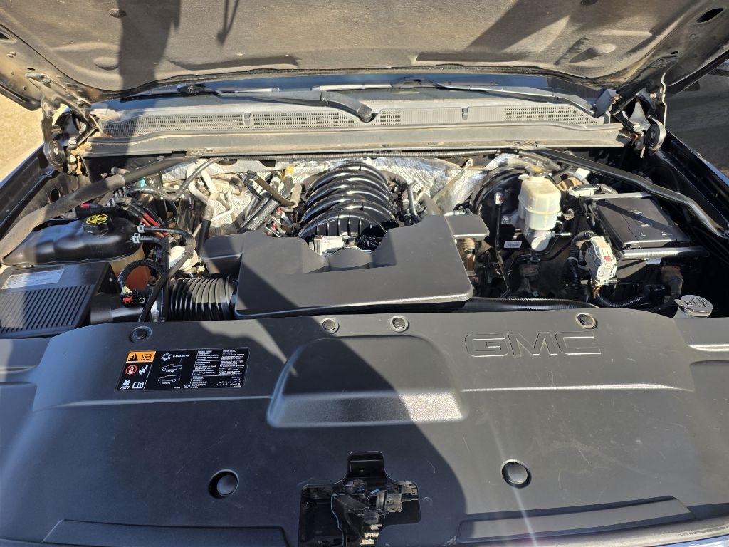 GMC Yukon Denali XL 4WD 2015