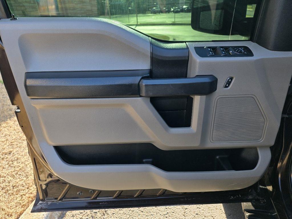 Ford F-150 XL SuperCrew 5.5-ft. Bed 4WD 2018