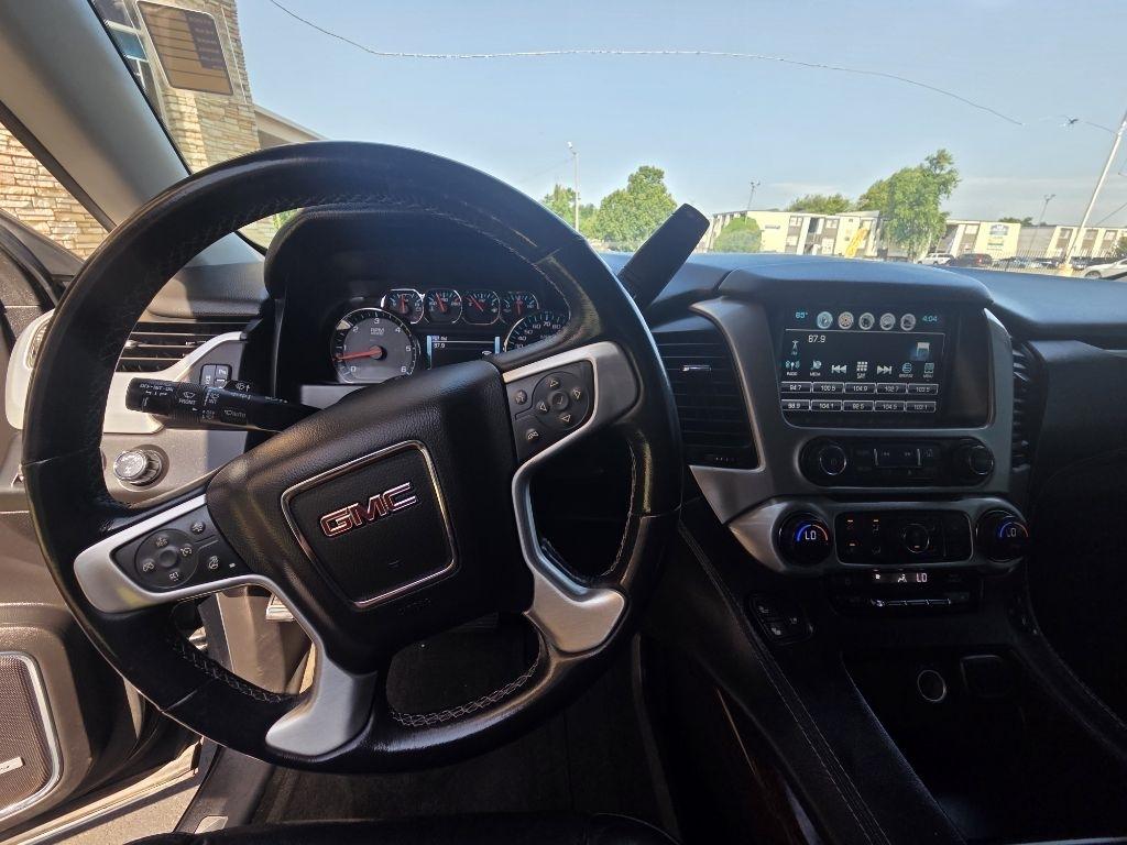 GMC Yukon SLT 4WD 2017