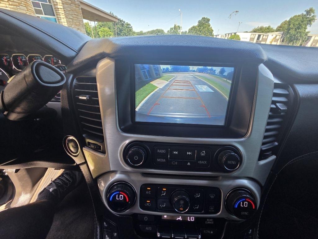 GMC Yukon SLT 4WD 2017