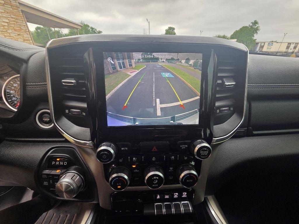 RAM 1500 Laramie Crew Cab SWB 4WD 2019