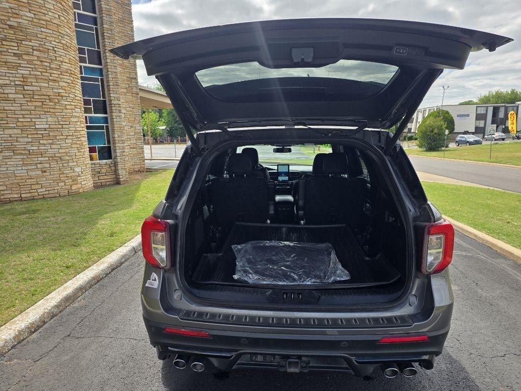Ford Explorer  2021