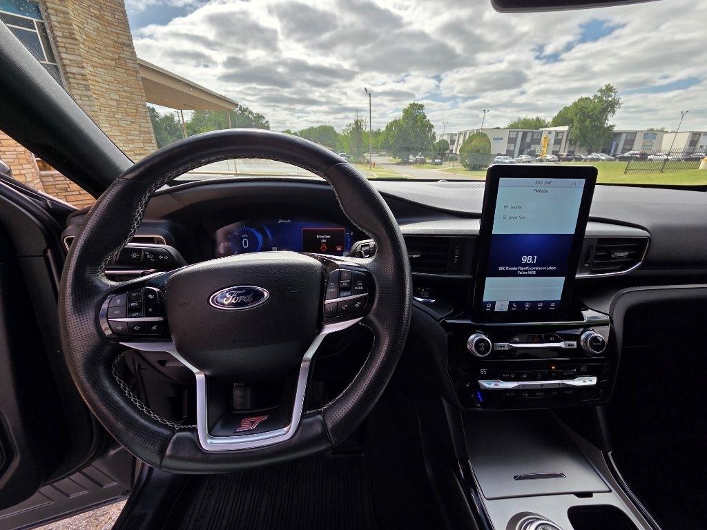 Ford Explorer  2021