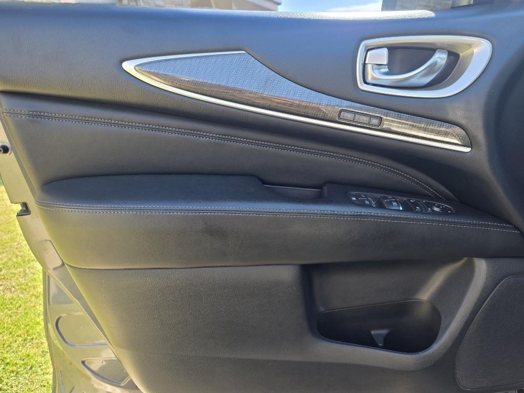 Infiniti QX60 Base FWD 2018