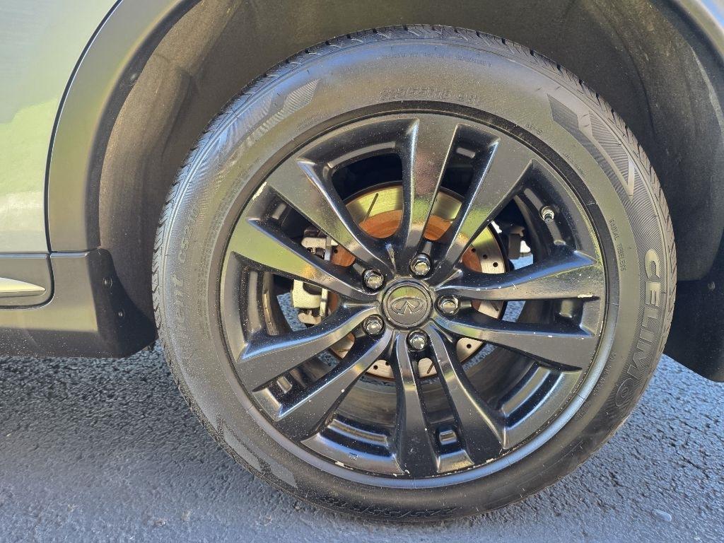 Infiniti QX50 Base RWD 2017