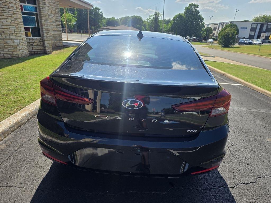 Hyundai Elantra Eco 2020