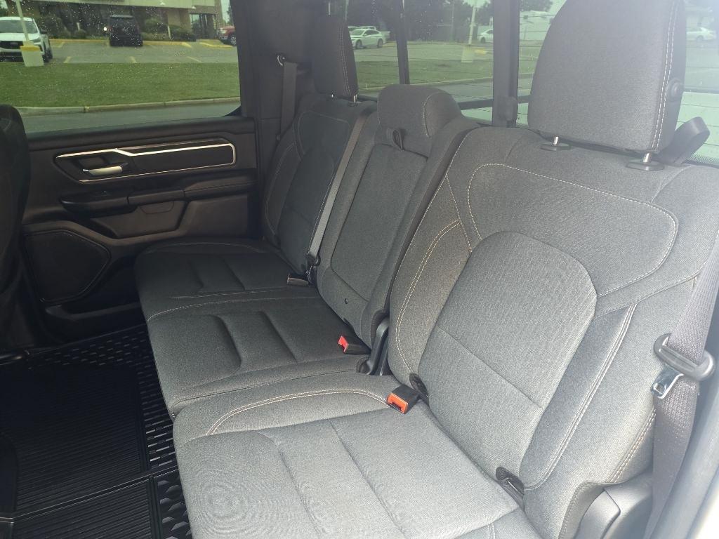 RAM 1500 Big Horn Crew Cab SWB 2WD 2019