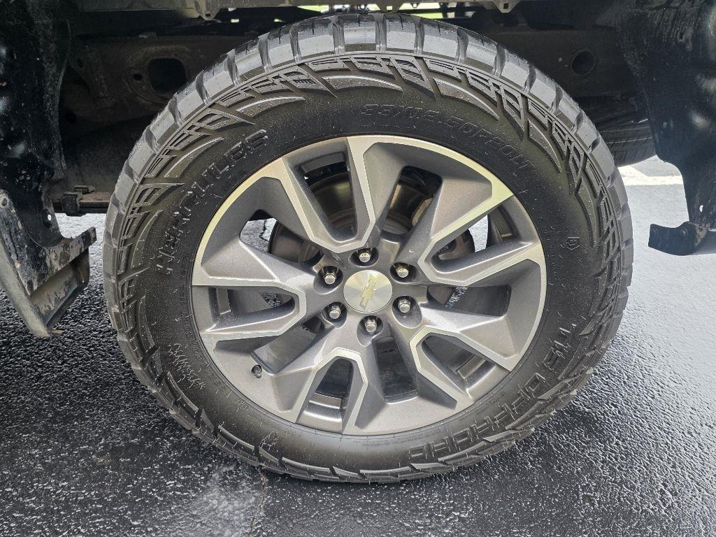 Chevrolet Silverado 1500 LT Crew Cab 2WD 2019