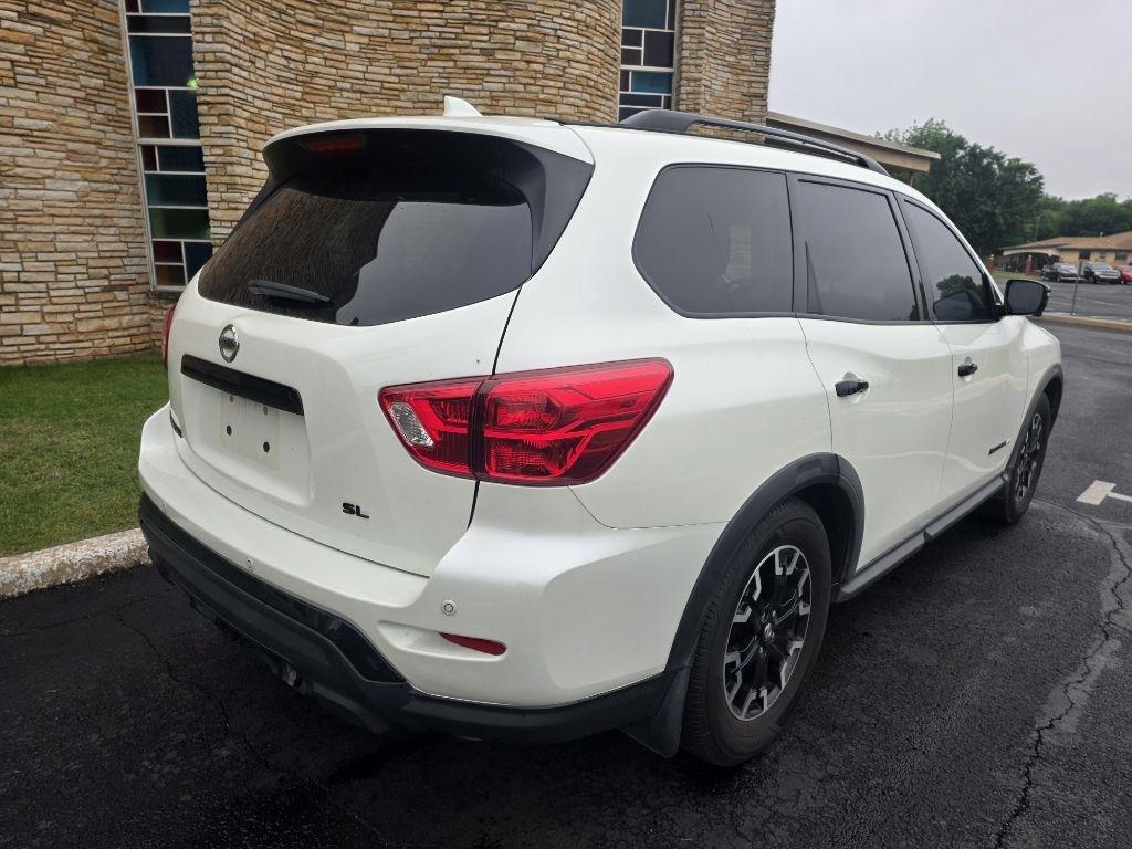 Nissan Pathfinder SL 2020