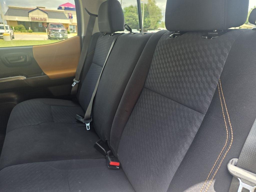 Toyota Tacoma SR5 Double Cab Long Bed V6 6AT 2WD 2020