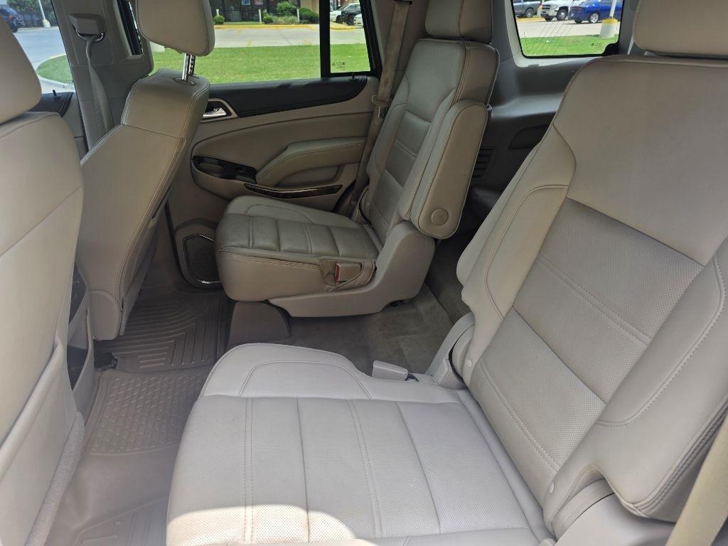 GMC Yukon Denali 4WD 2017