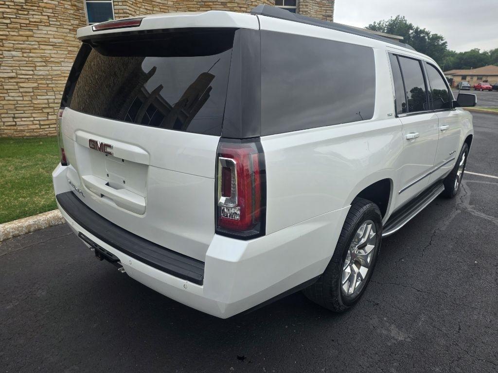 GMC Yukon XL  2016