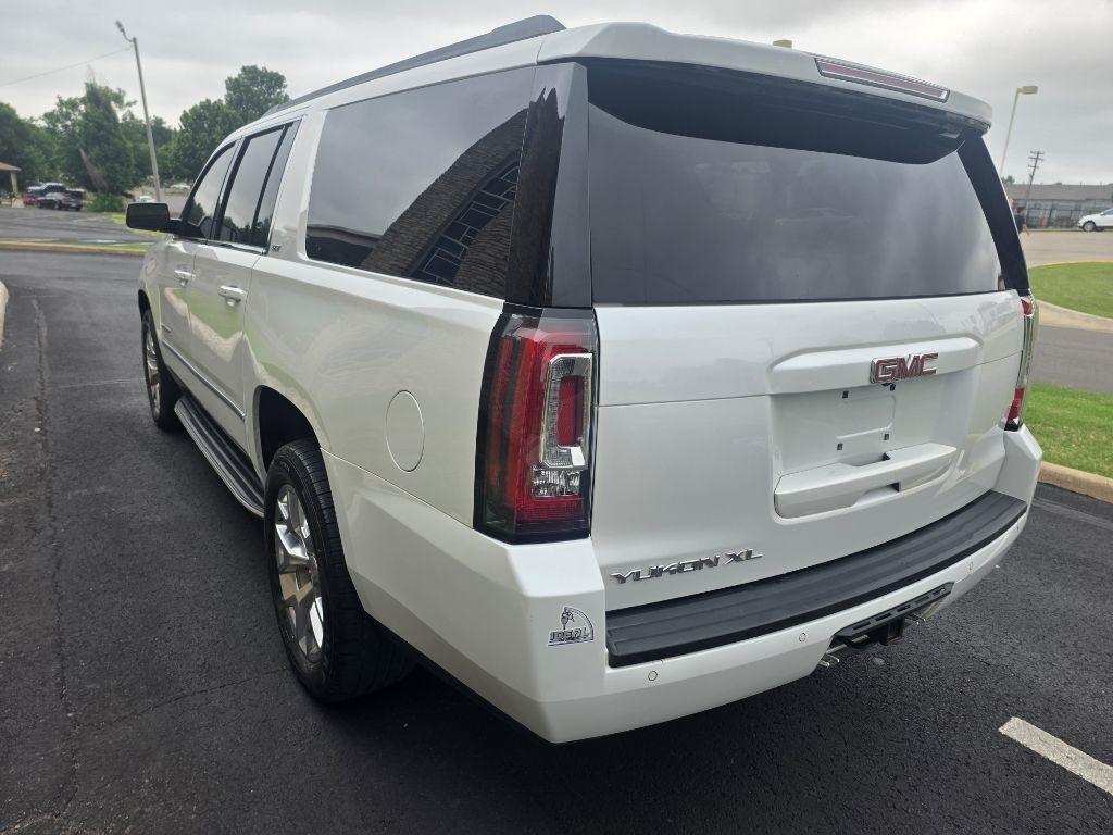 GMC Yukon XL  2016