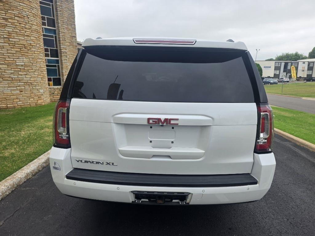 GMC Yukon XL  2016