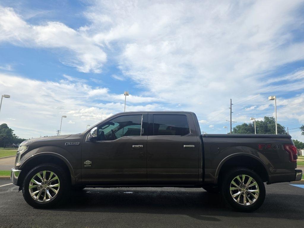 Ford F-150 XL SuperCrew 5.5-ft. Bed 4WD 2015