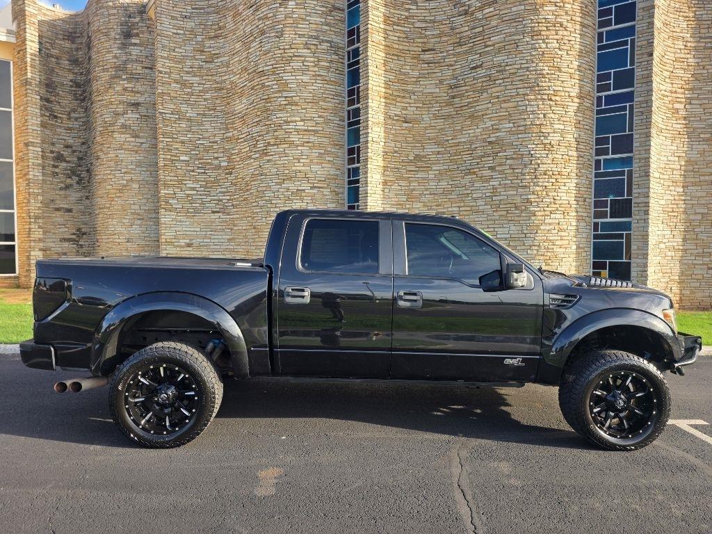Ford F-150 SVT Raptor SuperCrew 5.5-ft. Bed 4WD 2013