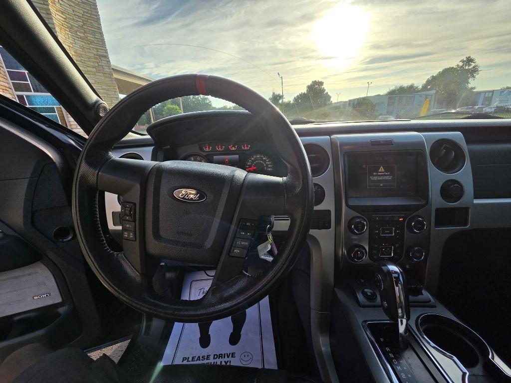 Ford F-150 SVT Raptor SuperCrew 5.5-ft. Bed 4WD 2013