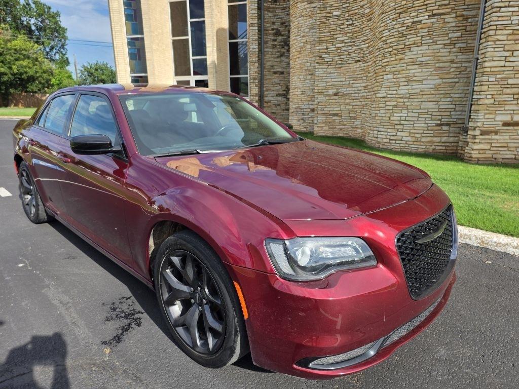 Chrysler 300 Touring 2021