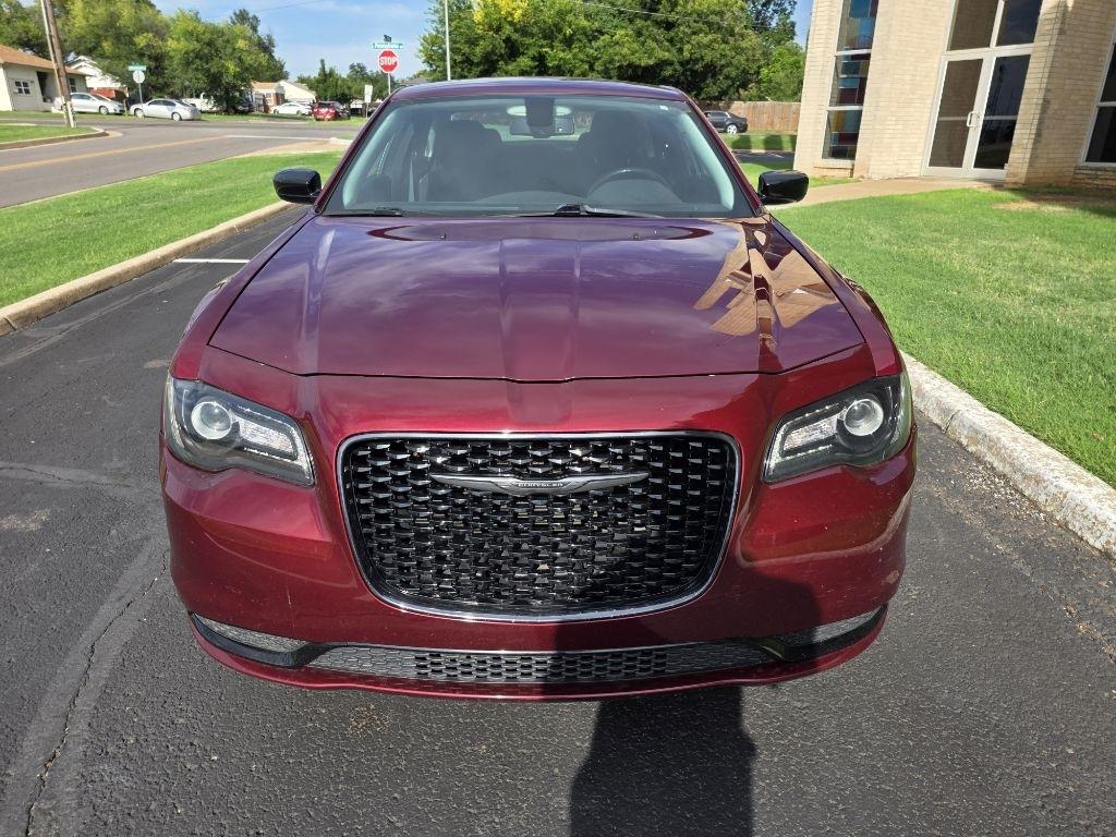 Chrysler 300 Touring 2021