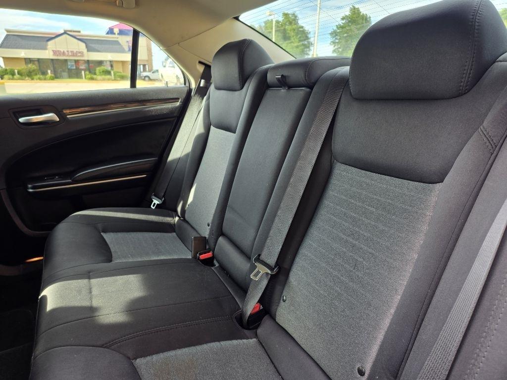 Chrysler 300 Touring 2021