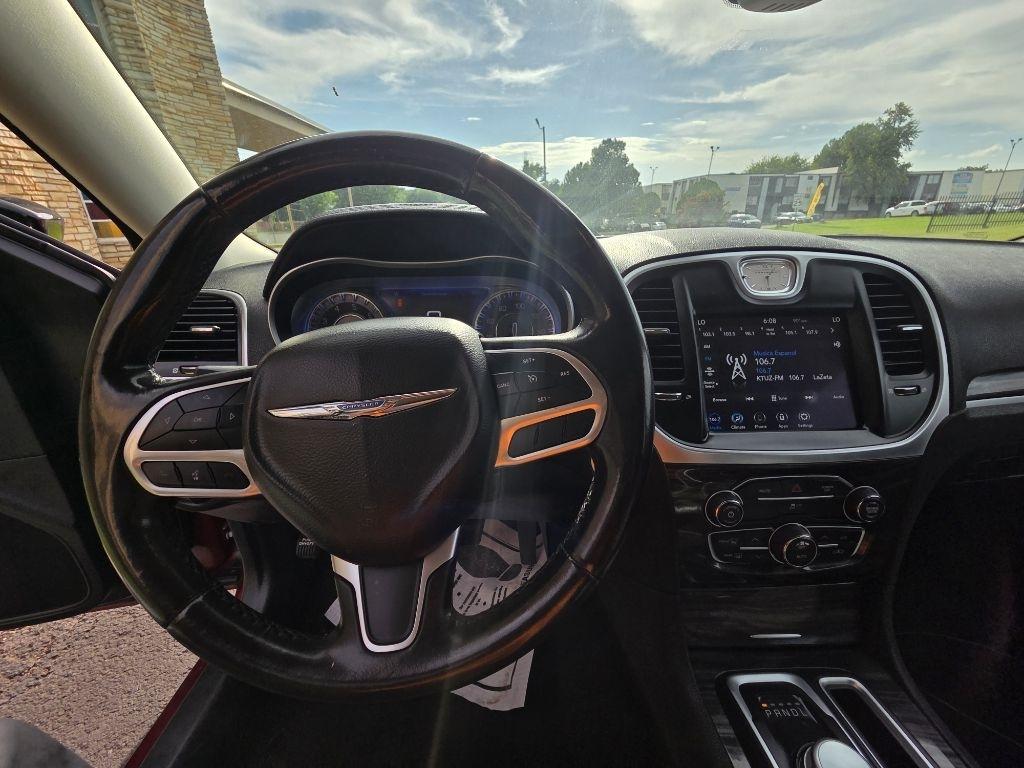 Chrysler 300 Touring 2021