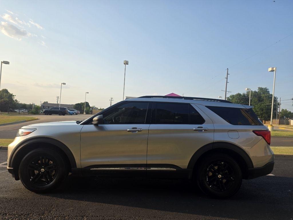 Ford Explorer XLT AWD 2020