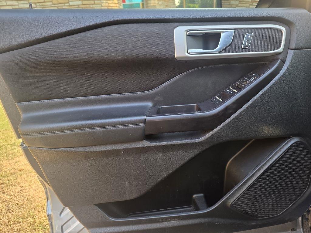 Ford Explorer XLT AWD 2020