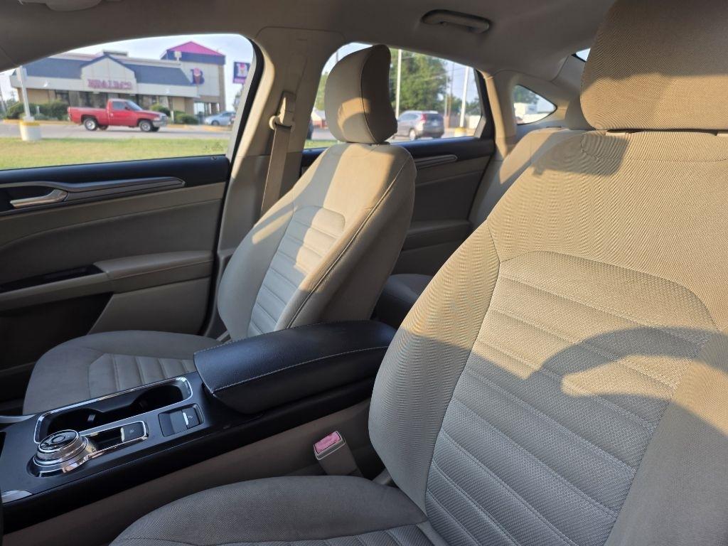 Ford Fusion SE 2018