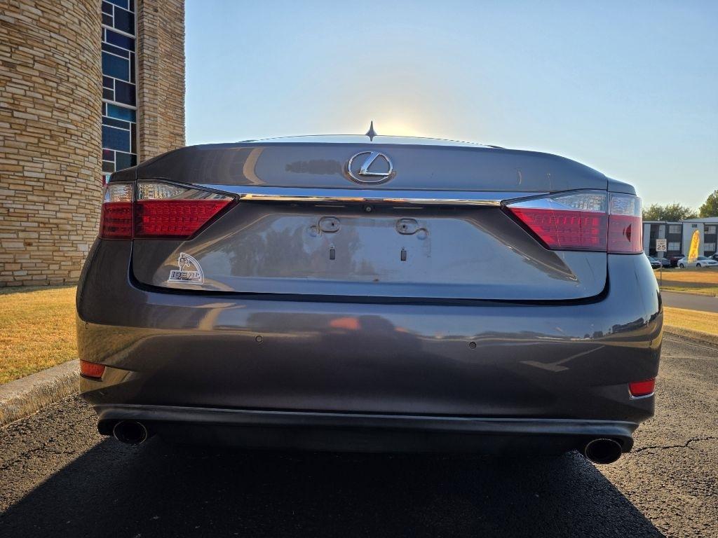 Lexus ES 350 Sedan 2015