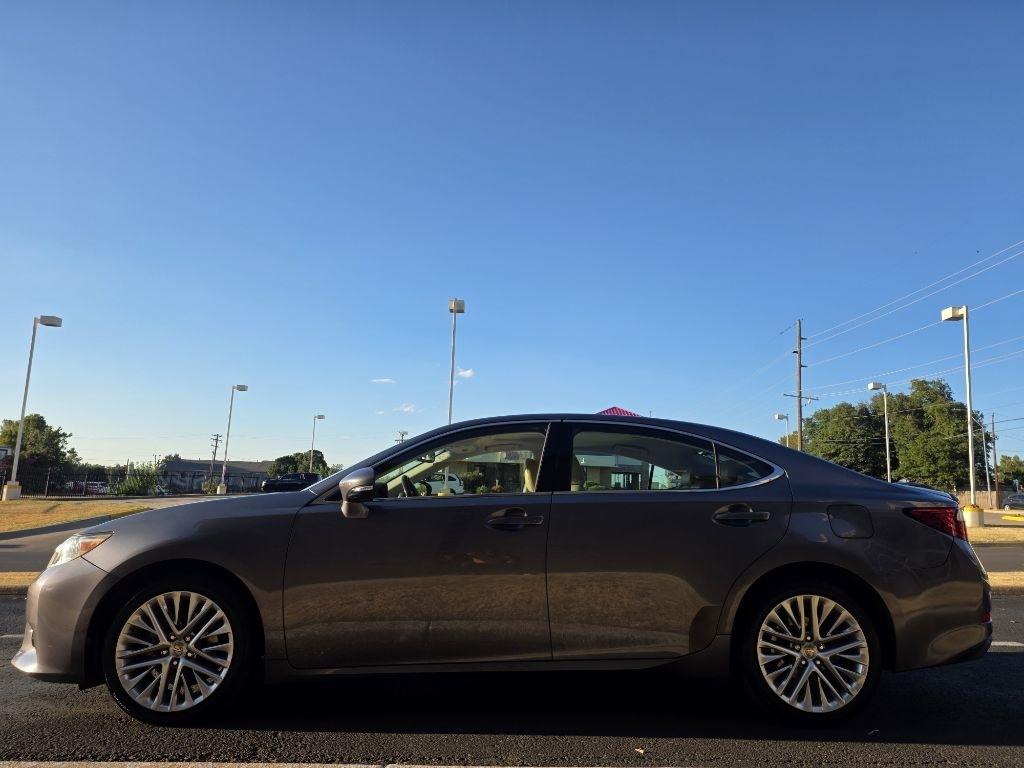 Lexus ES 350 Sedan 2015