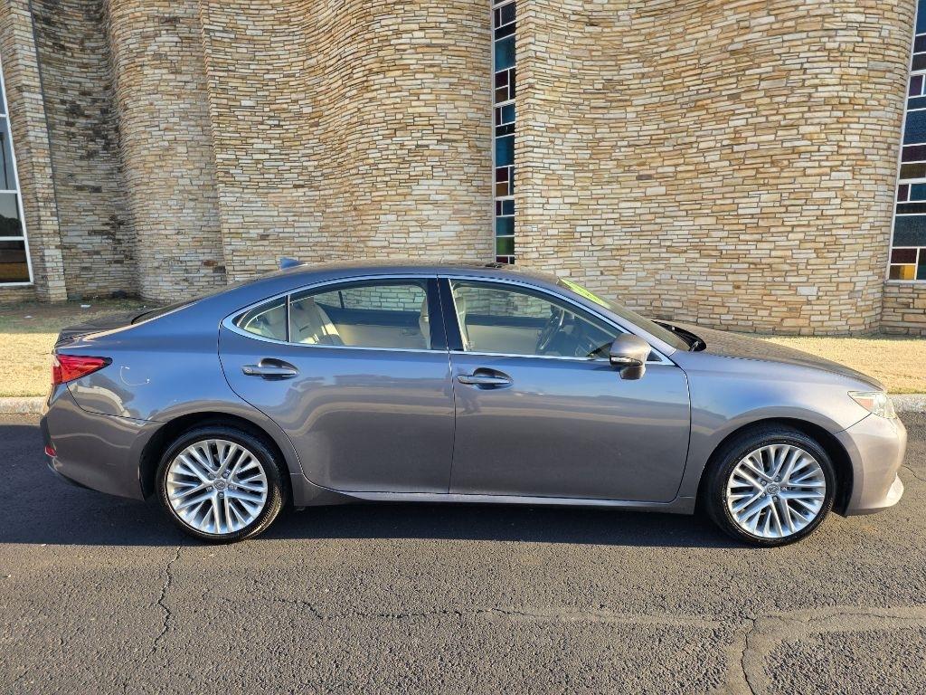 Lexus ES 350 Sedan 2015
