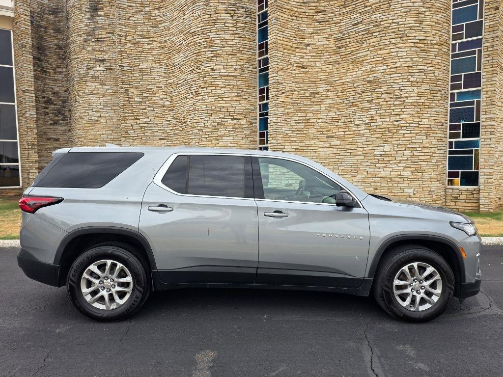 2023 Chevrolet Traverse LS FWD