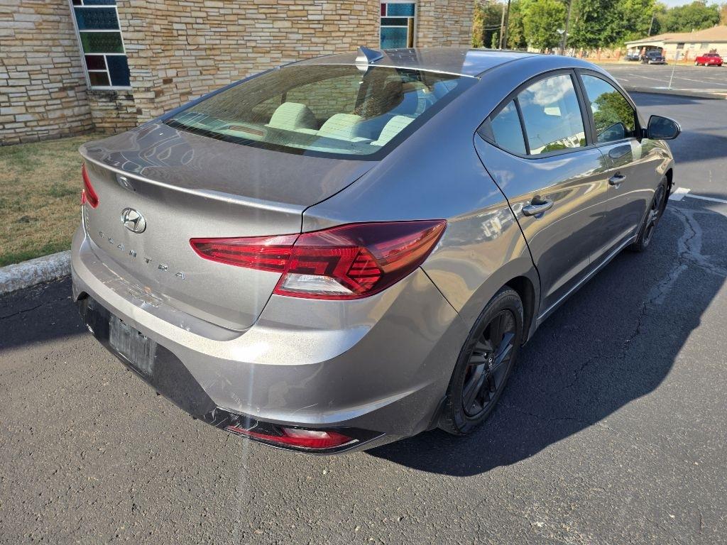 Hyundai Elantra Limited 2019