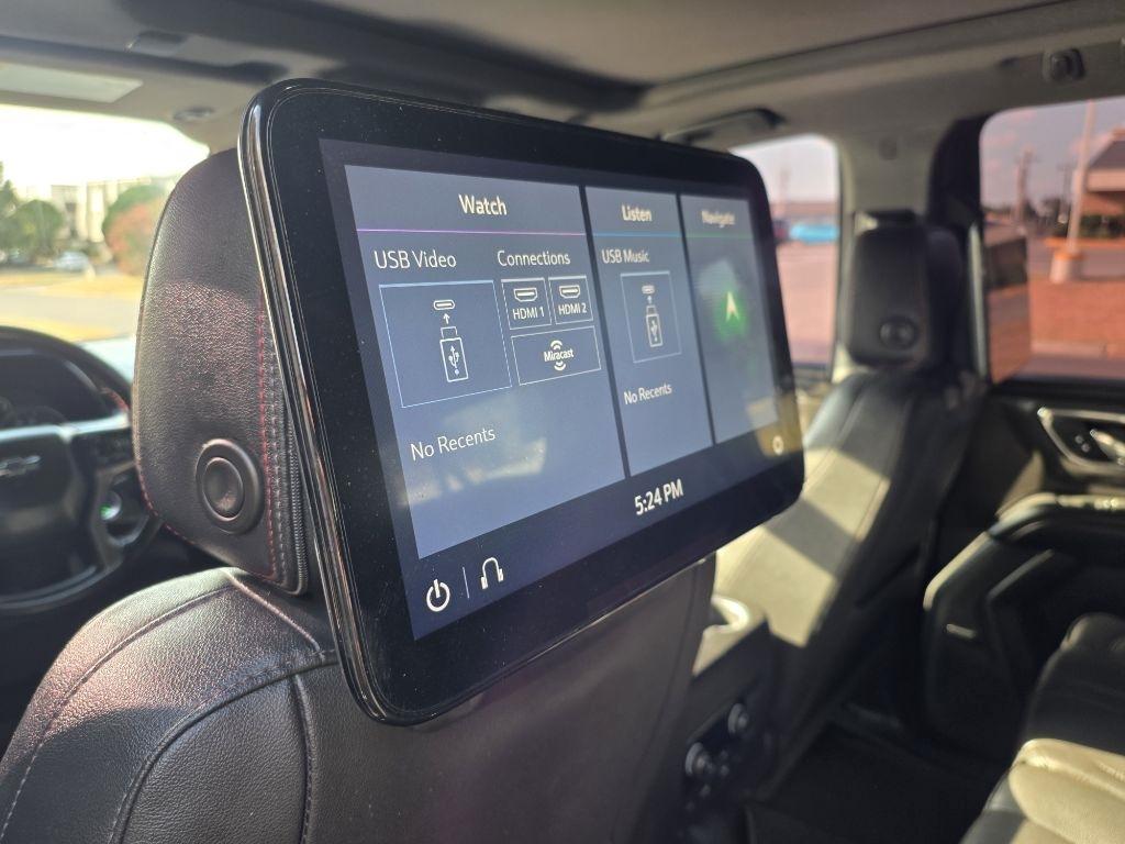 Chevrolet Suburban RST 4WD 2021