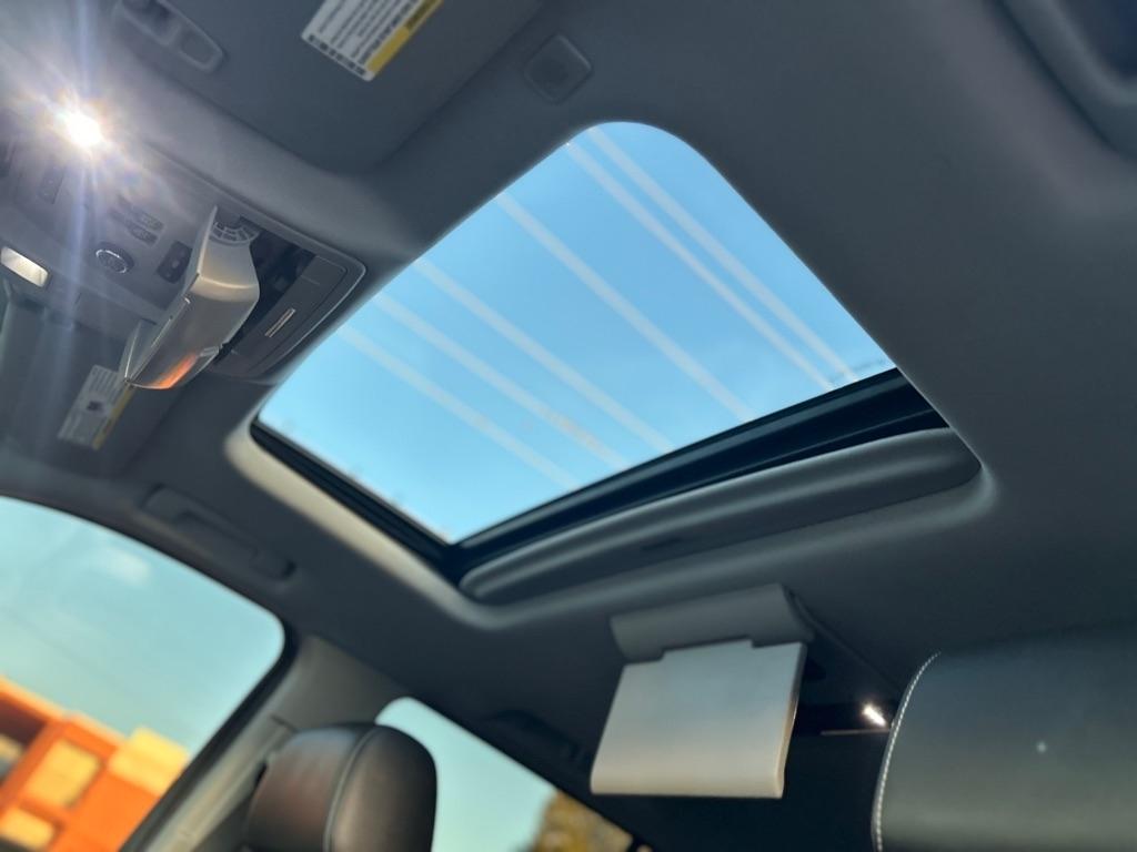 GMC Yukon XL SLT 4WD 2018