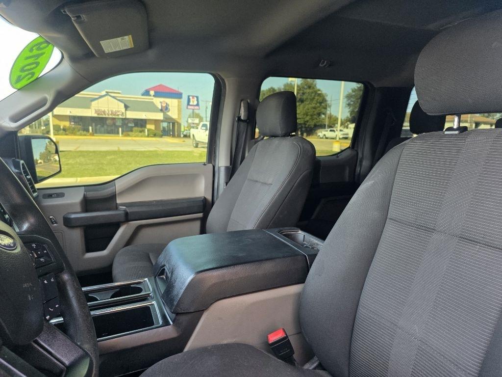 Ford F-150 XL SuperCrew 5.5-ft. Bed 4WD 2019