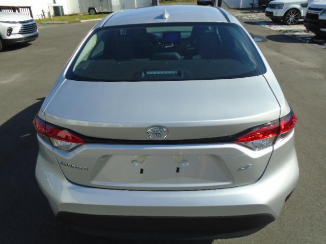 Toyota Corolla LE 2026